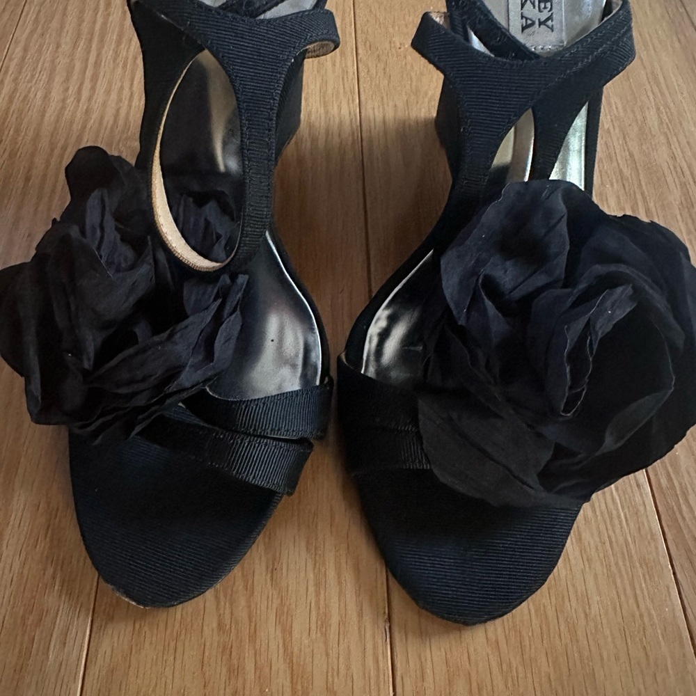 Badgley Mischka Black Heels with Floral Embellishment